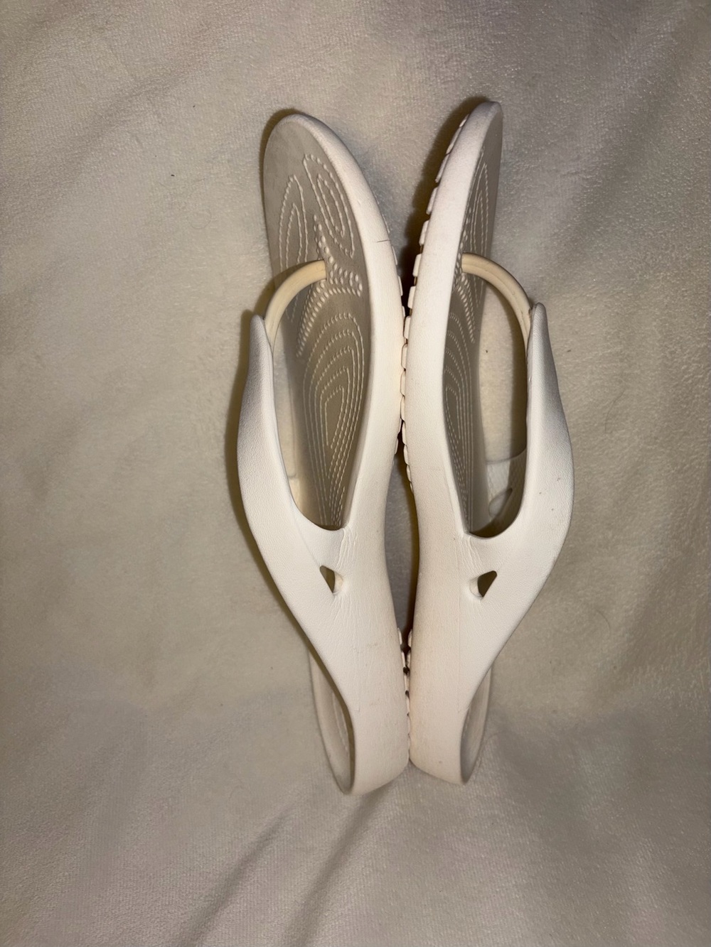 Crocs Women's Flip Flop Thong Sandals - White Synthetic Slip On Logo W 9 - Picture 3 of 6
